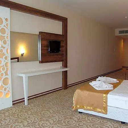 Ozpark * Aksehir