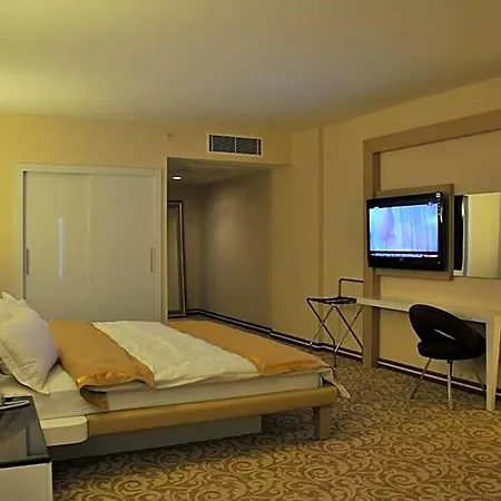 Ozpark Hotel Aksehir